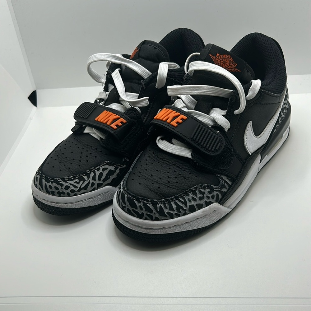 Air Jordan legacy 312 low